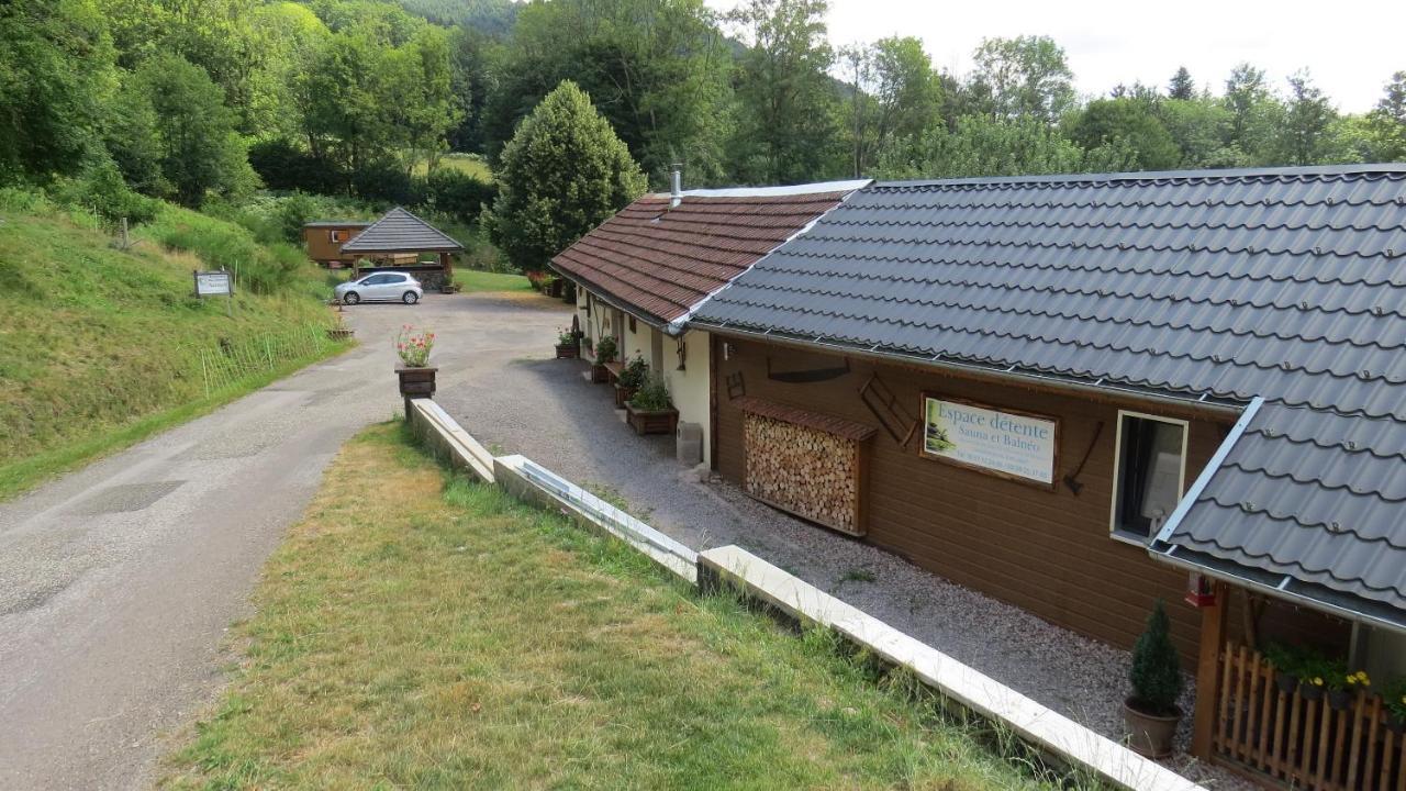 Le Domaine Du Chatelet Ferdrupt Exteriör bild